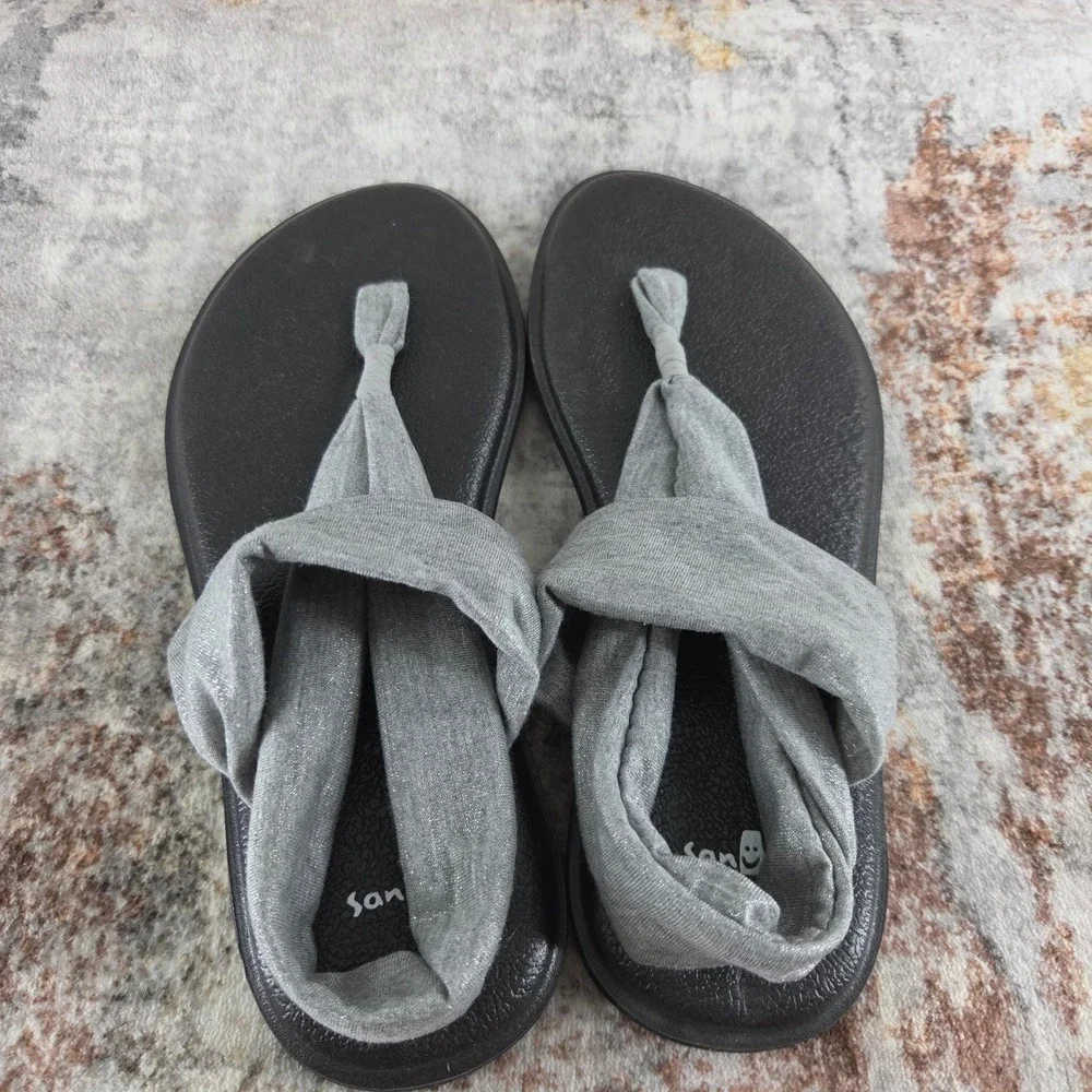 Sanuk good gently